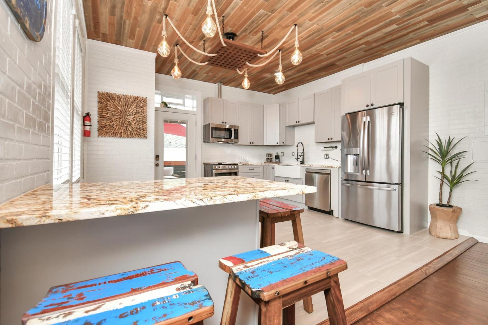 Apartamento Nautical Loft With Outdoor Kitchen & Beach Access Galveston Exterior foto